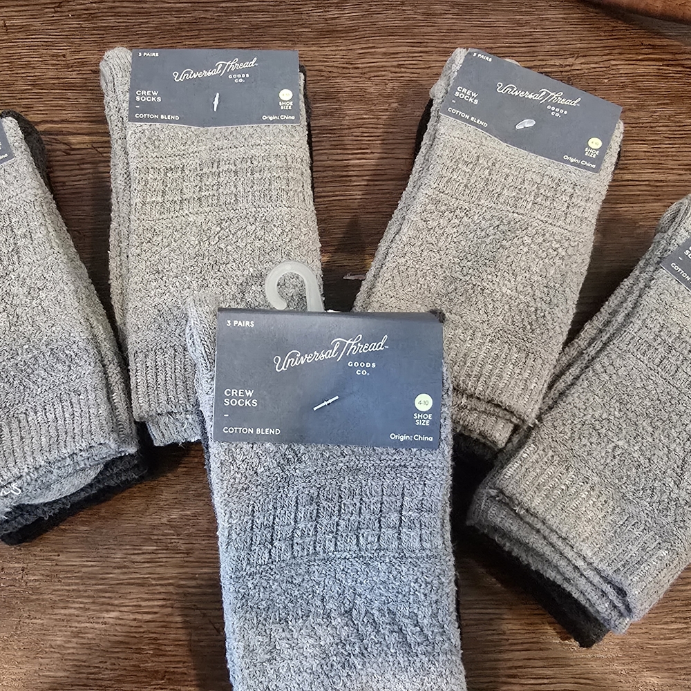 Universal Thread Boy’s/Men's Heather Gray Crew Socks -15 Pairs Of Socks